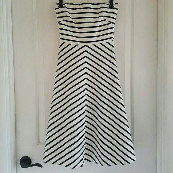 The Limited Strapless Stripe Ponte Dress - Picture 5 of 8